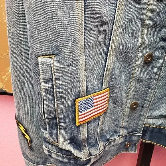 Ring of Fire Denim Jacket with Patch Detail Size S - Picture 4 of 9